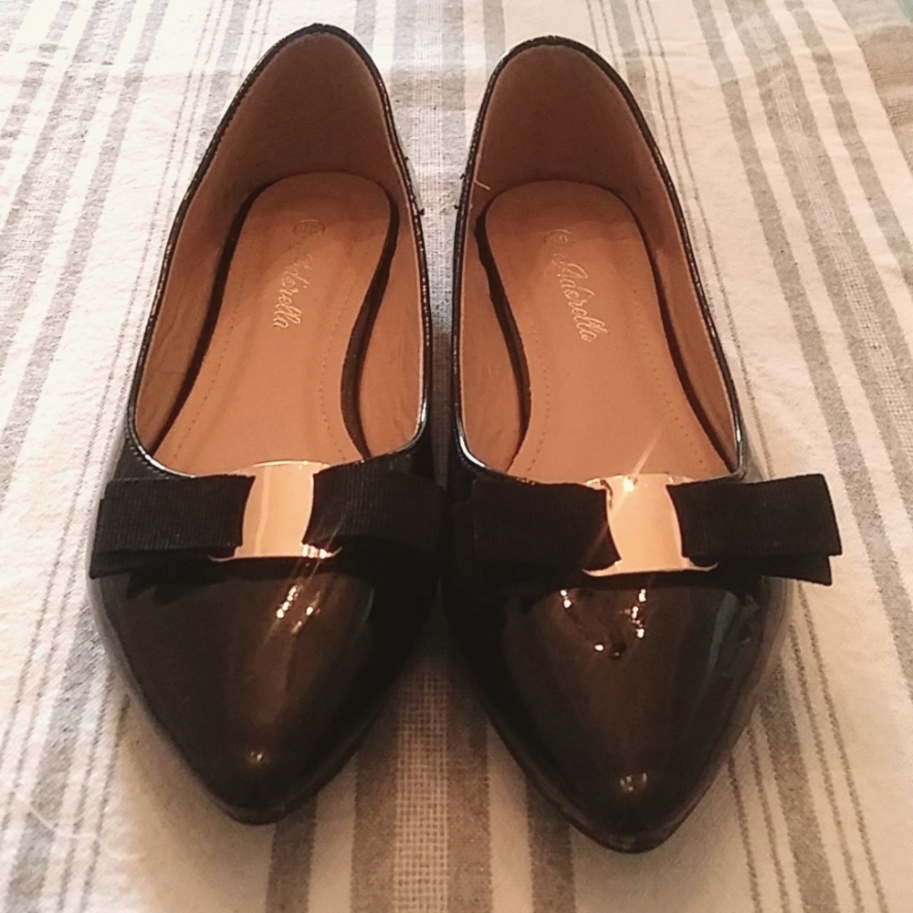 Black flats